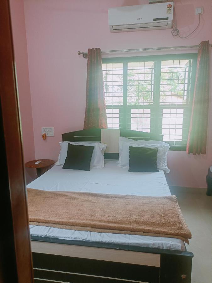 Maanyatha Home Stay Manipal Exterior foto