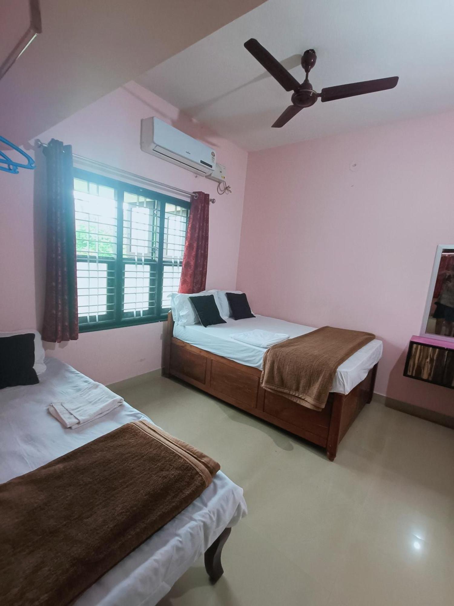Maanyatha Home Stay Manipal Cameră foto